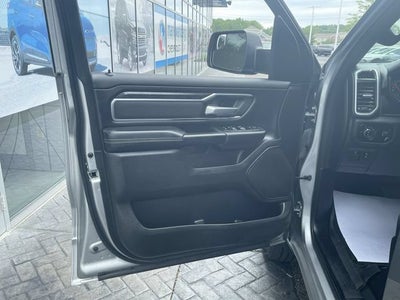 2024 RAM 1500 Big Horn Crew Cab 4x4 5'7" Box