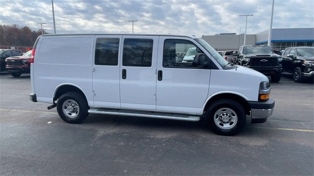 2024 Chevrolet Express Cargo 2500 WT