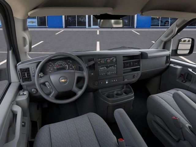 2025 Chevrolet Express Cargo 3500 WT