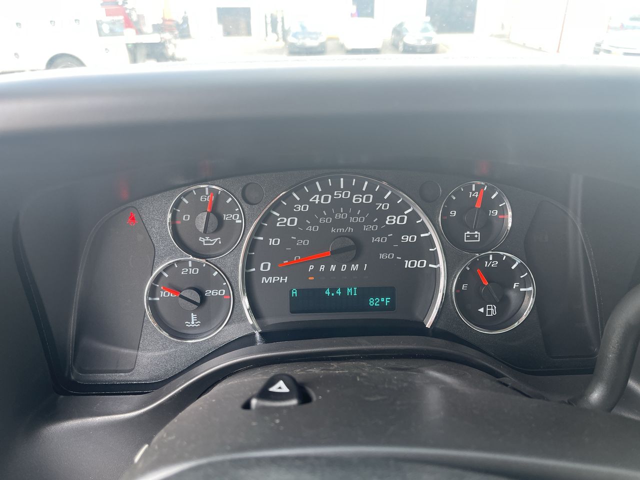 2025 Chevrolet Express Cargo 3500 WT