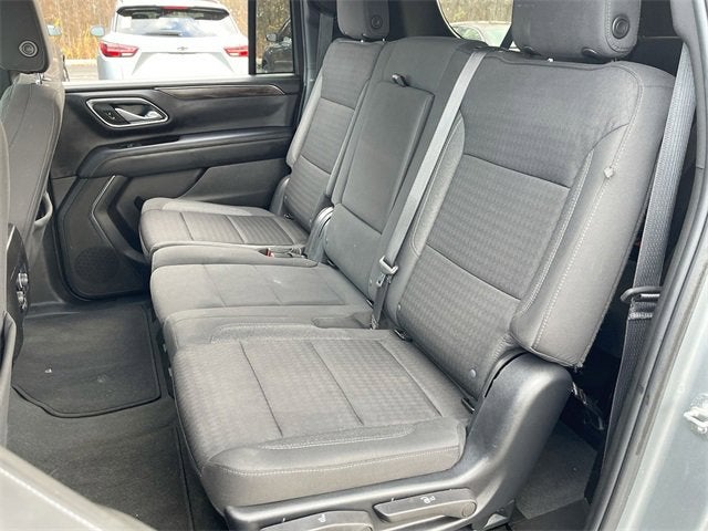 2023 Chevrolet Suburban LS