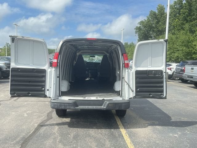 2023 GMC Savana Cargo 3500 Work Van