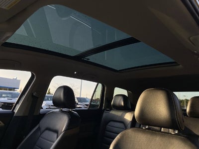 2022 Volkswagen Atlas 3.6L V6 SEL Premium R-Line