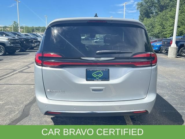 2023 Chrysler Pacifica Touring