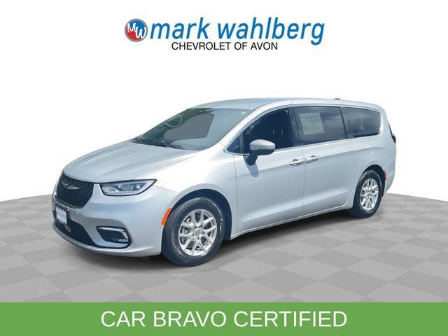2023 Chrysler Pacifica Touring