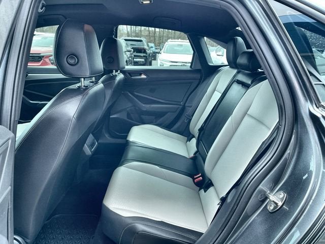 2020 Volkswagen Jetta 1.4T R-Line