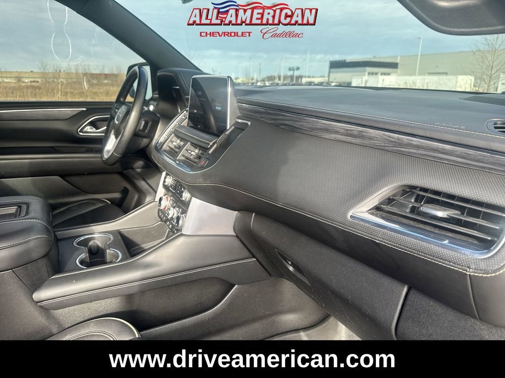 2023 GMC Yukon XL SLT