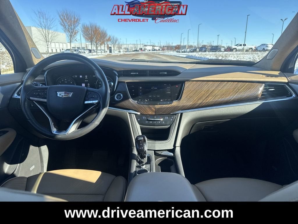 2023 Cadillac XT6 Premium Luxury