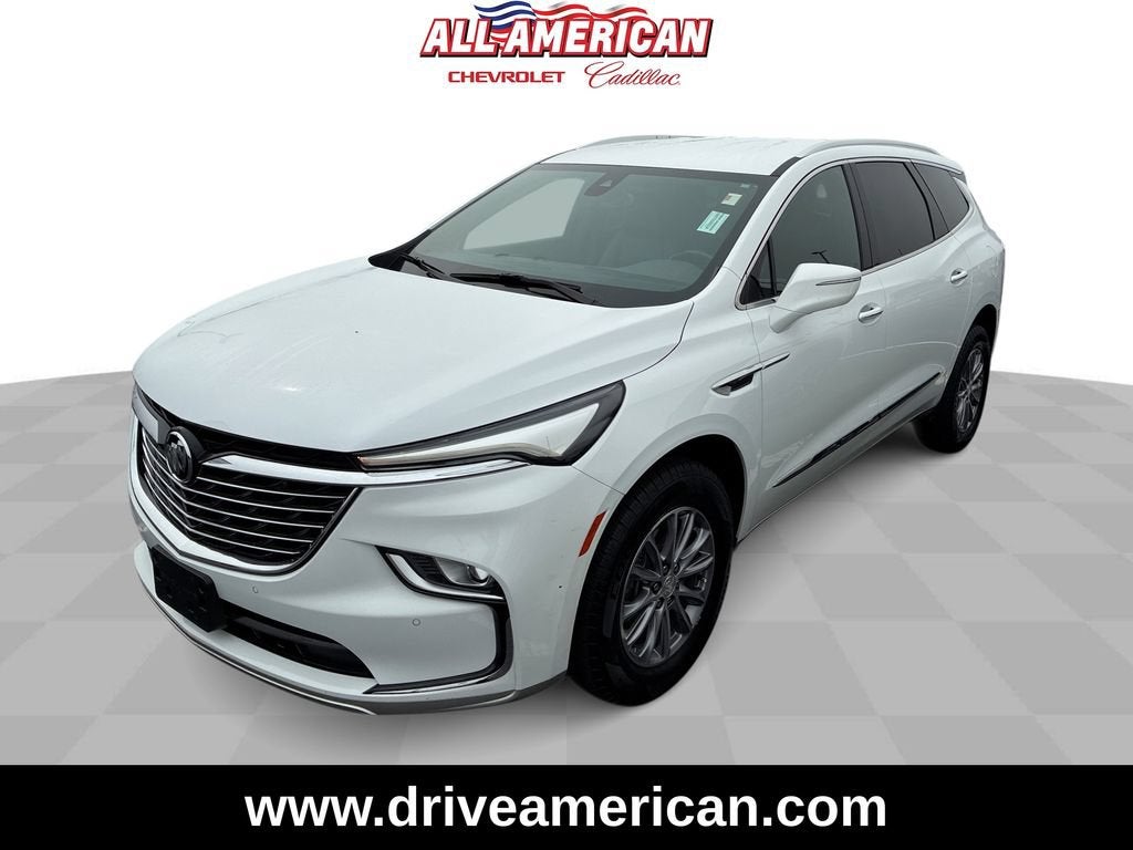 2022 Buick Enclave Essence