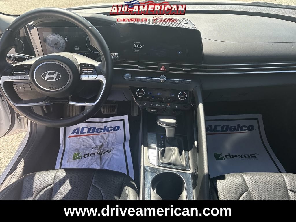 2024 Hyundai Elantra Limited