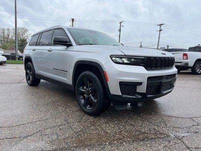 2022 Jeep Grand Cherokee L Altitude 4x4