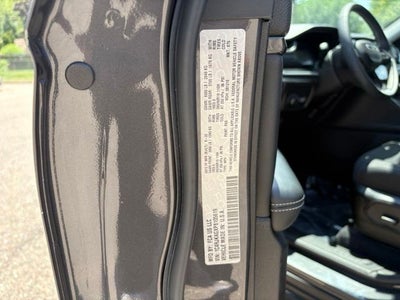 2023 Jeep Grand Cherokee L Laredo 4x4