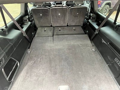 2023 Jeep Wagoneer L Series III 4x4