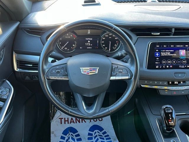 2023 Cadillac XT4 FWD Premium Luxury