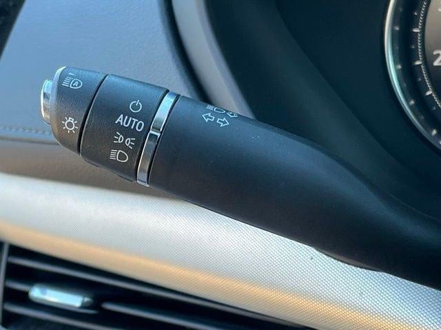 2023 Cadillac XT4 FWD Premium Luxury