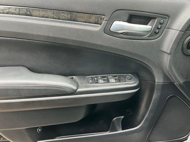 2023 Chrysler 300 Touring-L AWD