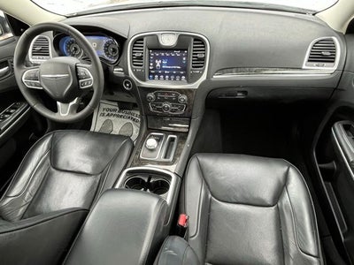 2023 Chrysler 300 Touring-L AWD