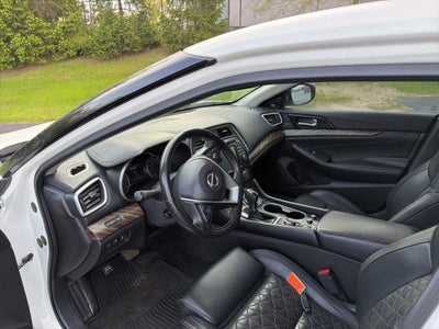 2017 Nissan Maxima Base