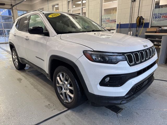 2023 Jeep Compass Latitude Lux