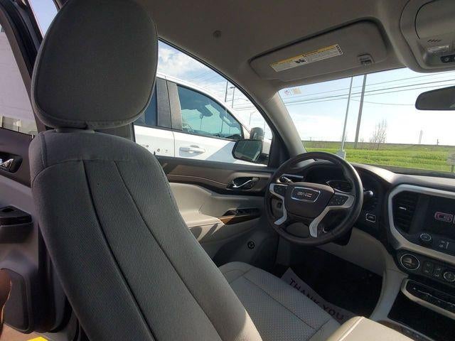 2020 GMC Acadia SLE