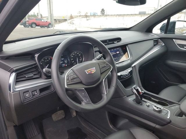 2024 Cadillac XT5 Luxury