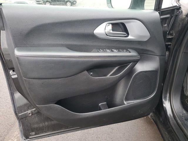 2020 Chrysler Pacifica Hybrid Touring