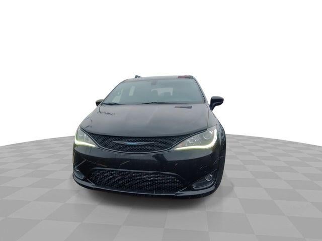 2020 Chrysler Pacifica Hybrid Touring