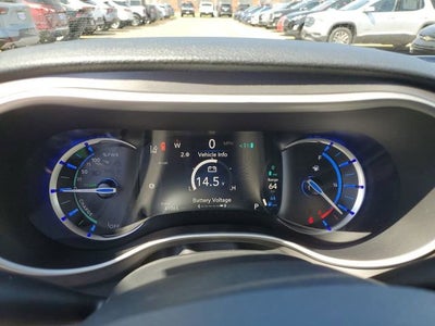 2025 Chrysler Pacifica Hybrid Select