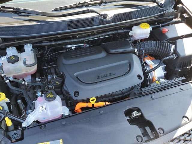 2025 Chrysler Pacifica Hybrid Select