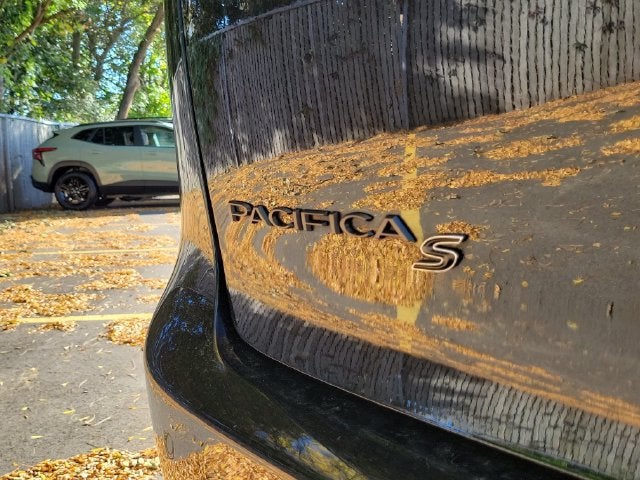 2021 Chrysler Pacifica Hybrid Limited