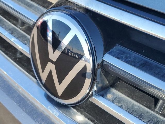 2022 Volkswagen Tiguan 2.0T SEL R-Line