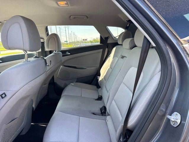 2017 Hyundai TUCSON SE