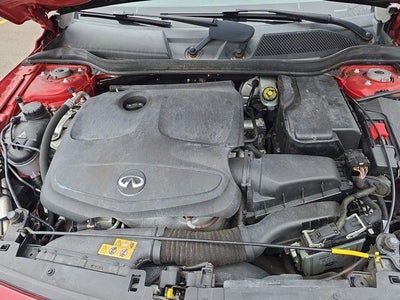 2017 INFINITI QX30 Premium