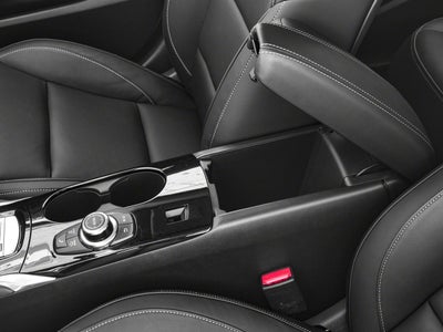 2017 INFINITI QX30 Premium