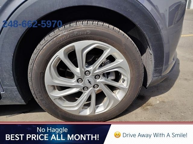 2023 Chevrolet Bolt EUV LT