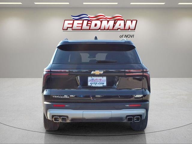 2024 Chevrolet Traverse LT