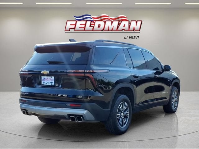 2024 Chevrolet Traverse LT