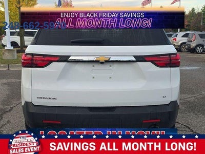 2023 Chevrolet Traverse LT Cloth