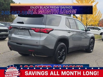 2023 Chevrolet Traverse LT Cloth