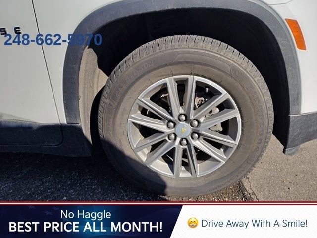 2023 Chevrolet Traverse LT Cloth