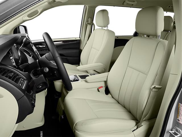 2013 Chrysler Town & Country Touring-L