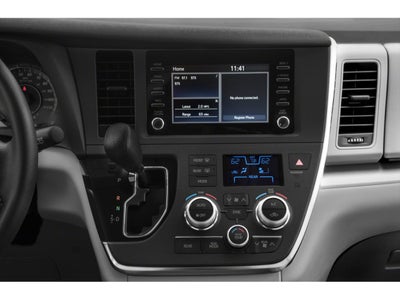 2019 Toyota Sienna XLE Auto Access Seat
