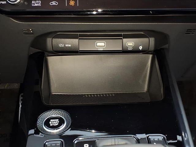 2024 Kia Niro EX Touring