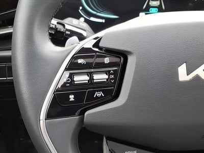 2024 Kia Niro EX Touring