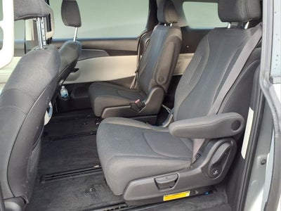 2022 Kia Carnival MPV LX