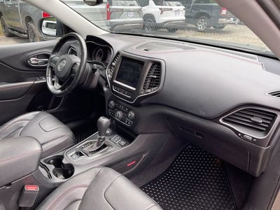 2020 Jeep Cherokee Trailhawk