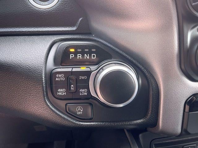 2019 RAM 1500 Big Horn/Lone Star Crew Cab 4x4 5'7" Box