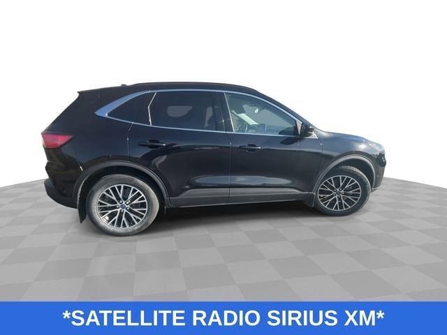 2022 Ford Escape Titanium Plug-In Hybrid