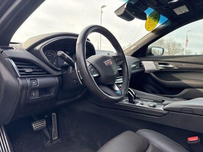 2023 Cadillac CT5 Sport