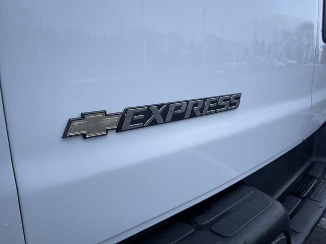 2024 Chevrolet Express Cargo Van Base